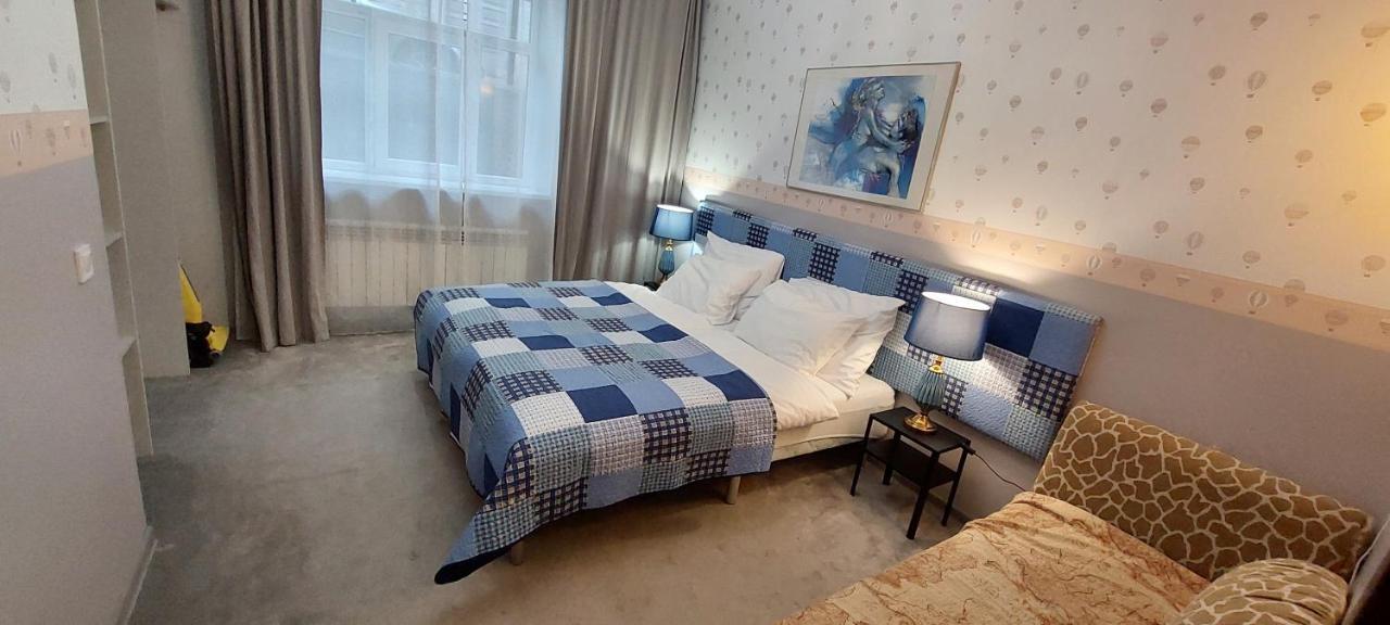 ParkCosyLux two bedrooms apart Free Parking Riga Buitenkant foto