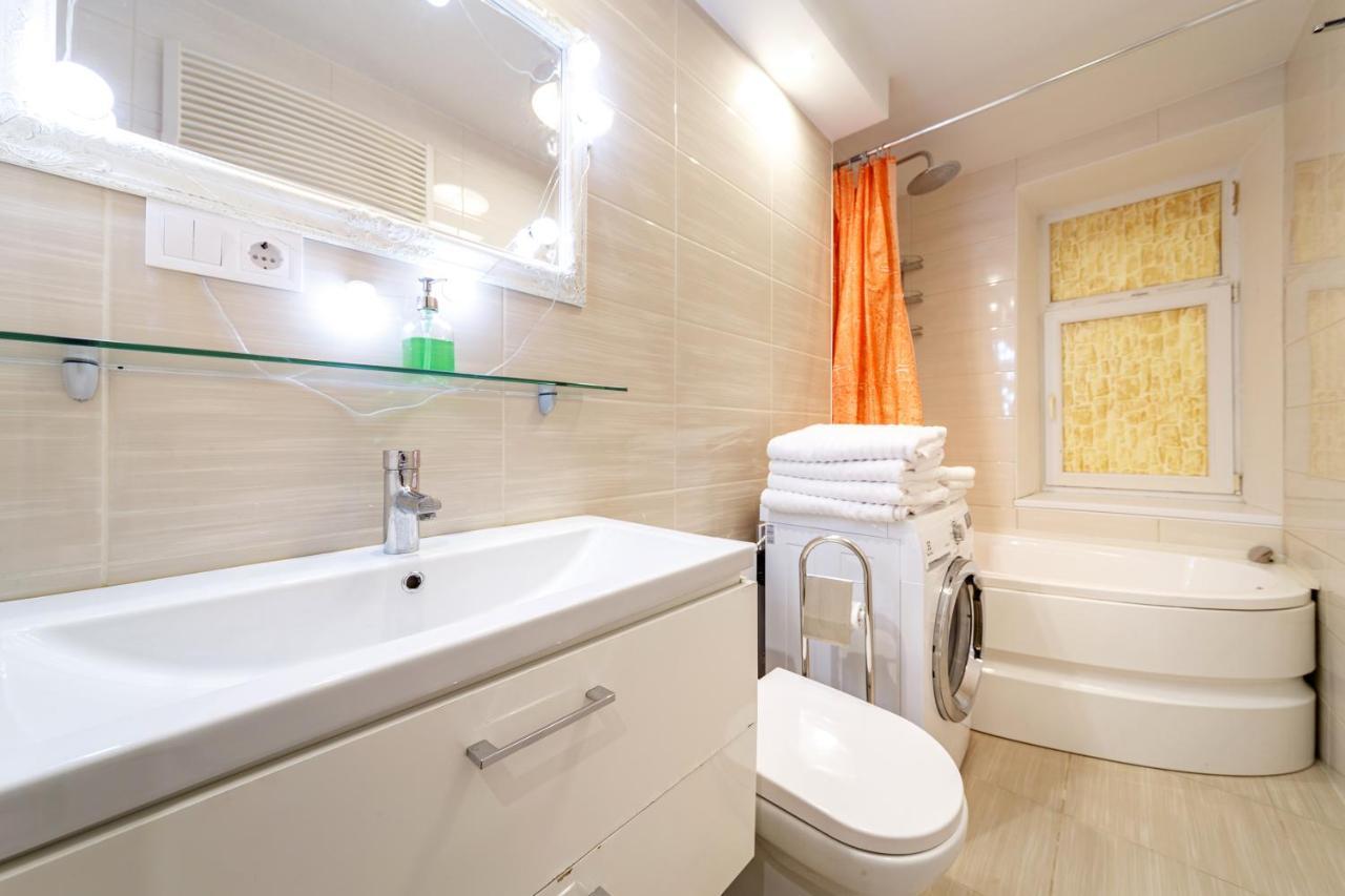 ParkCosyLux two bedrooms apart Free Parking Riga Buitenkant foto