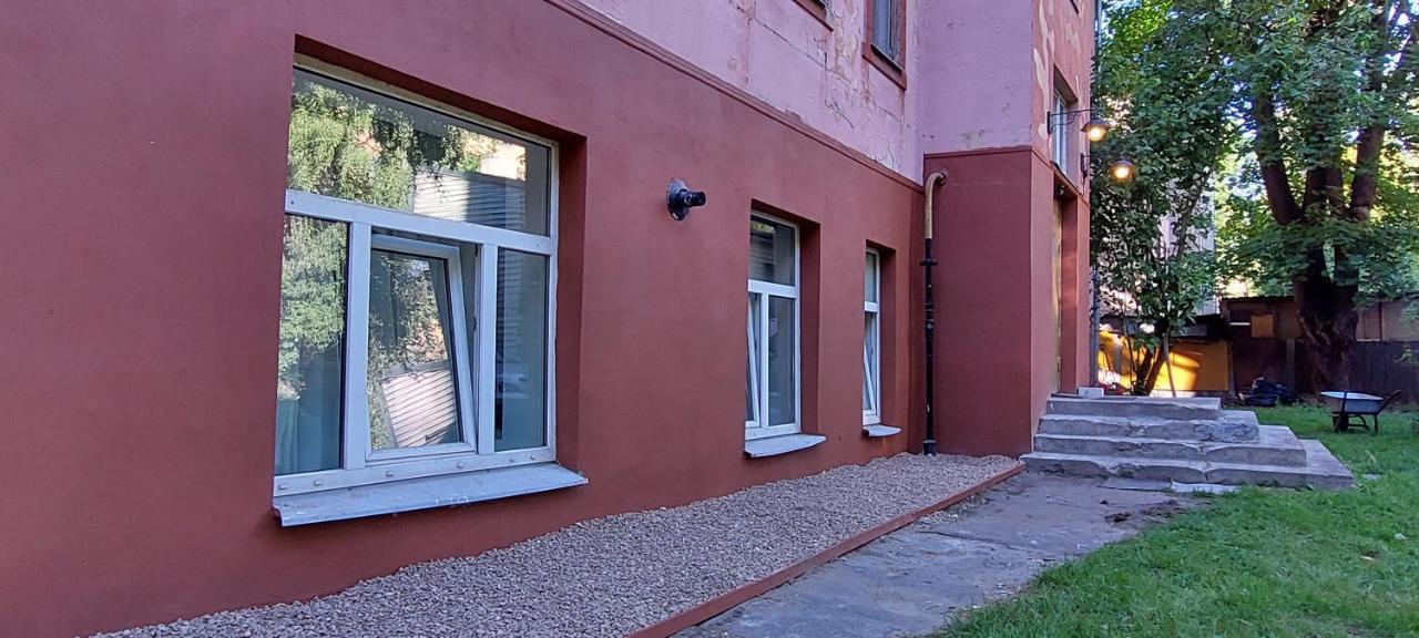 ParkCosyLux two bedrooms apart Free Parking Riga Buitenkant foto